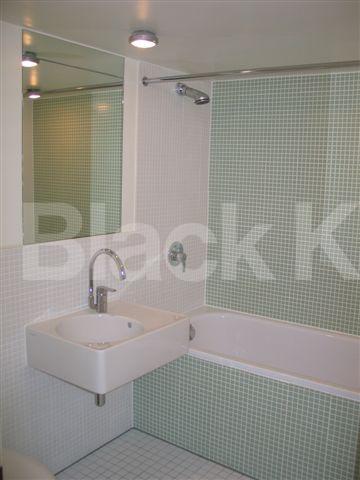 			2 Bedroom, 1 bath, 1 reception Apartment			 Clark Street , Stepney
